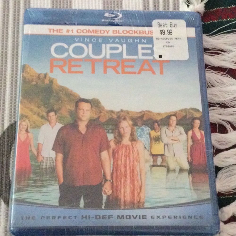 COUPLES RETREAT